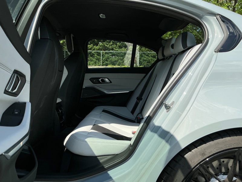 Used 2021 BMW M3 Competition w/ M Carbon Exterior Package RWD image 16