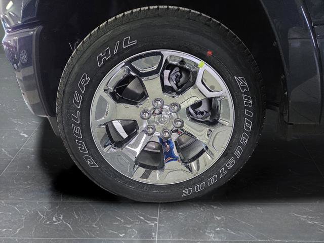 New 2026 RAM 1500 4x4 Crew Cab image 40