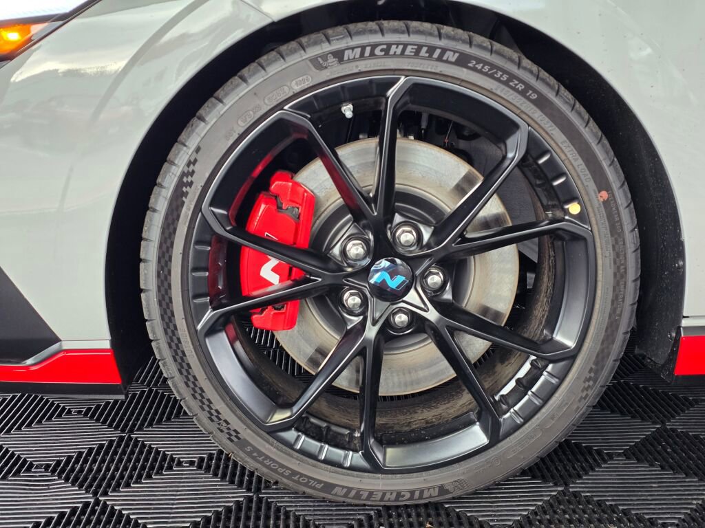 New 2026 Hyundai Elantra N Base image 11