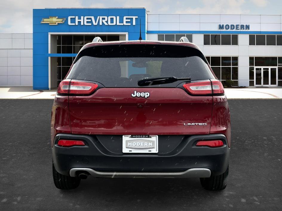 Used 2017 Jeep Cherokee Limited FWD image 4