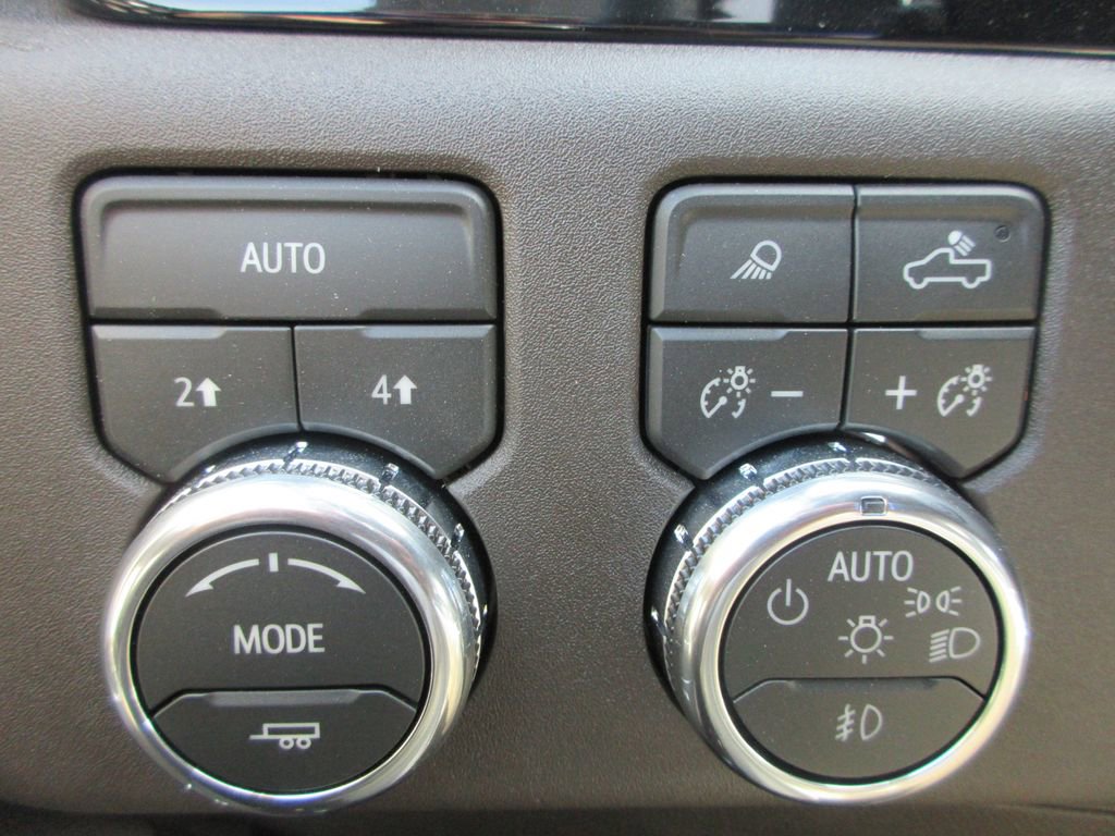 New 2026 GMC Sierra 1500 SLT w/ SLT Premium Plus Package image 18