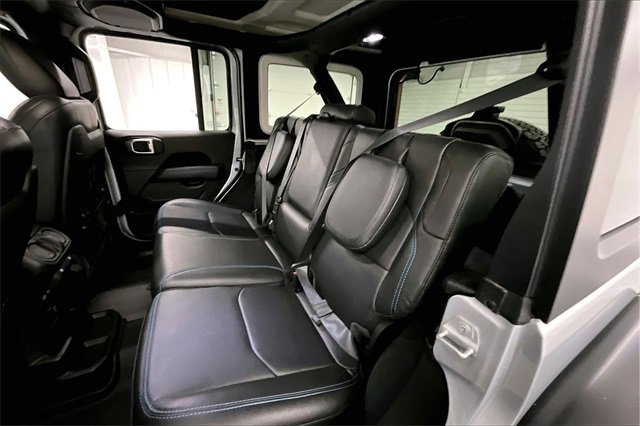Used 2022 Jeep Wrangler Unlimited Rubicon 4xe w/ Cold Weather Group image 22