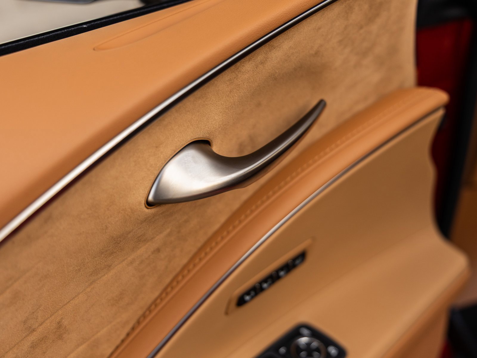 Used 2024 Lexus LC 500 Coupe w/ Performance Package image 21