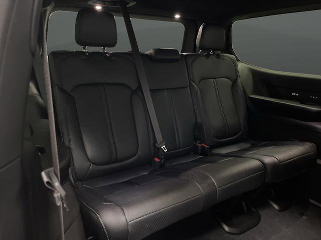 Used 2024 Jeep Wagoneer Series III w/ Convenience Group I image 34