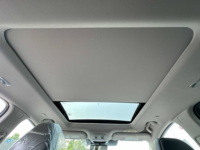 New 2025 Nissan Murano Platinum w/ Cargo Package AWD/4WD image 12