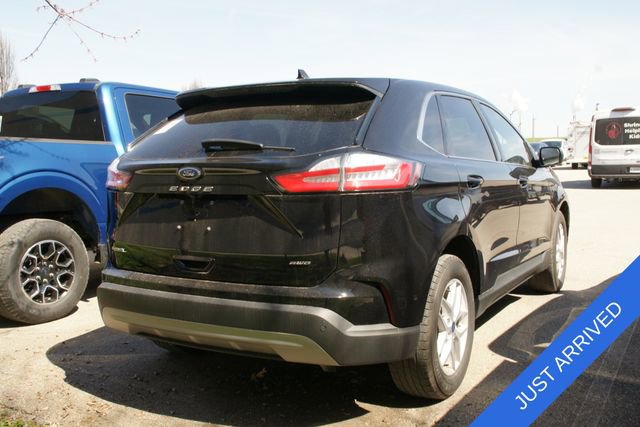 Used 2022 Ford Edge SEL w/ Convenience Package image 4