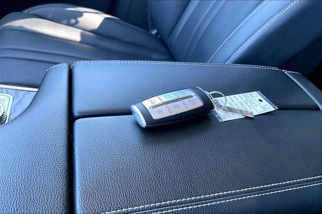 Used 2024 Genesis GV80 3.5T image 32