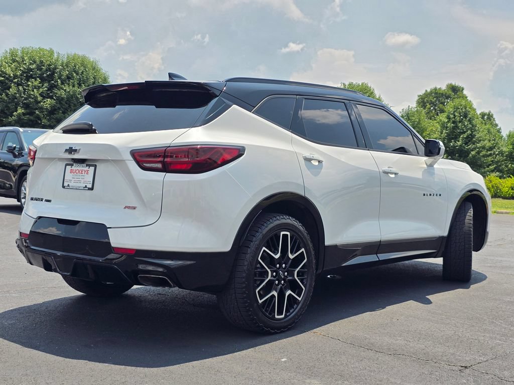 Used 2023 Chevrolet Blazer RS w/ Driver Confidence II Package AWD/4WD image 8