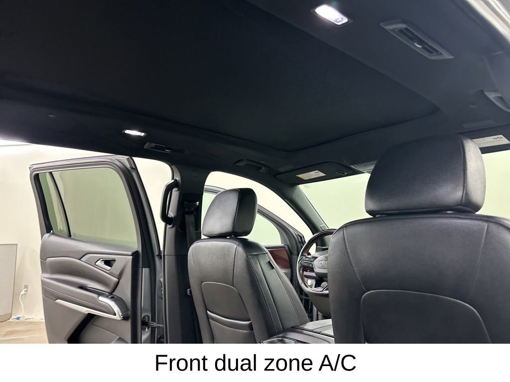 Used 2024 Chevrolet Traverse RS image 22
