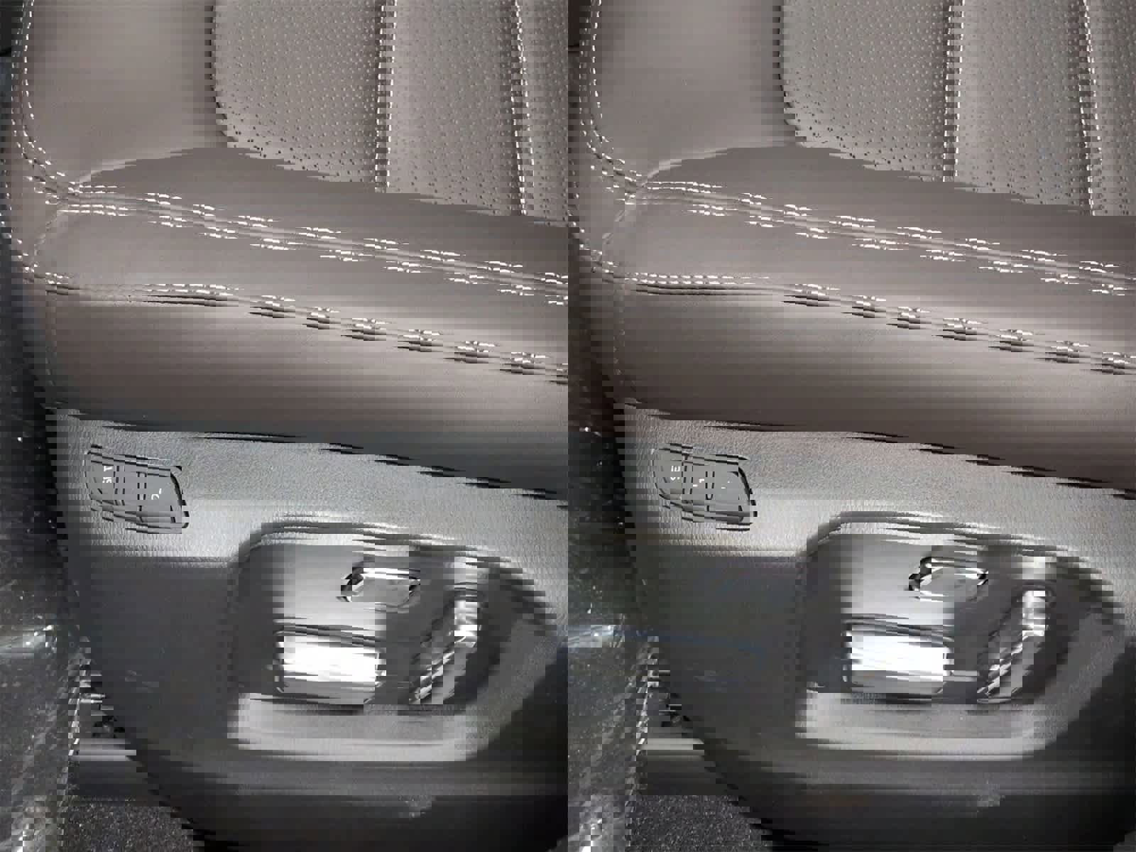 New 2025 MAZDA CX-5 Signature image 18