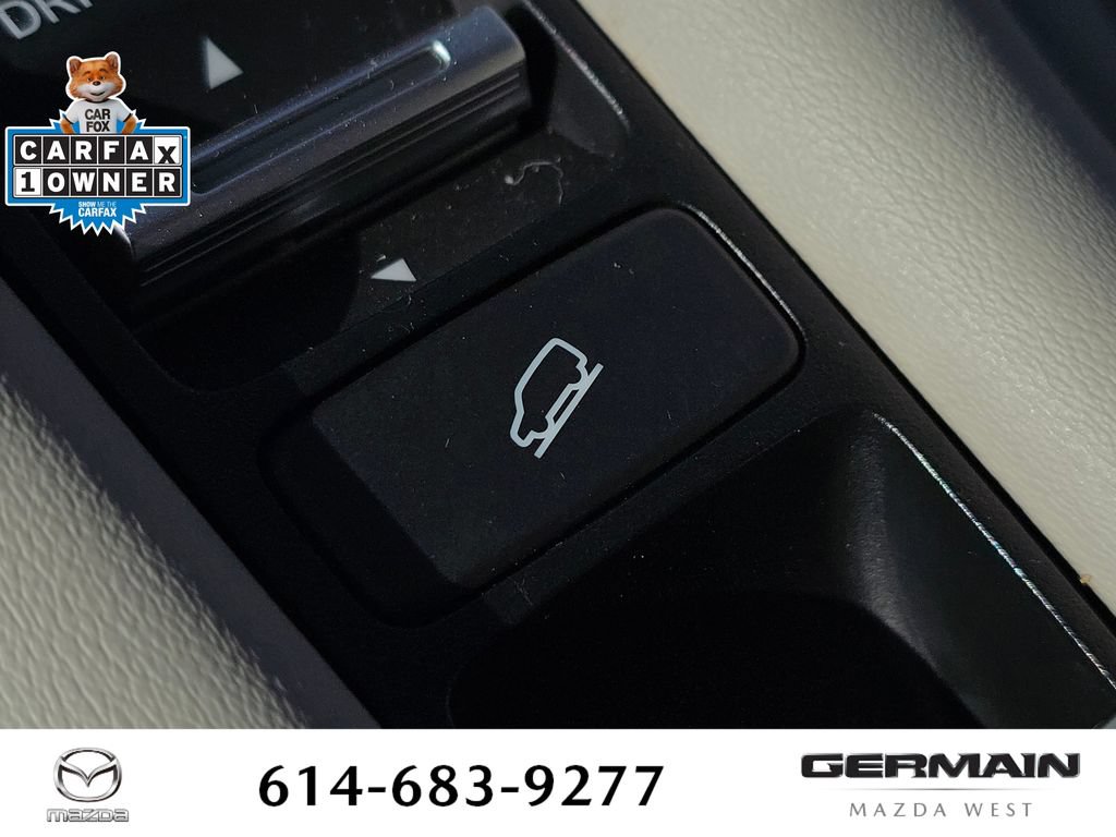 Used 2025 Honda HR-V LX image 32