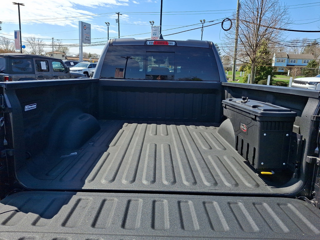 Used 2022 RAM 1500 Big Horn w/ Night Edition image 18