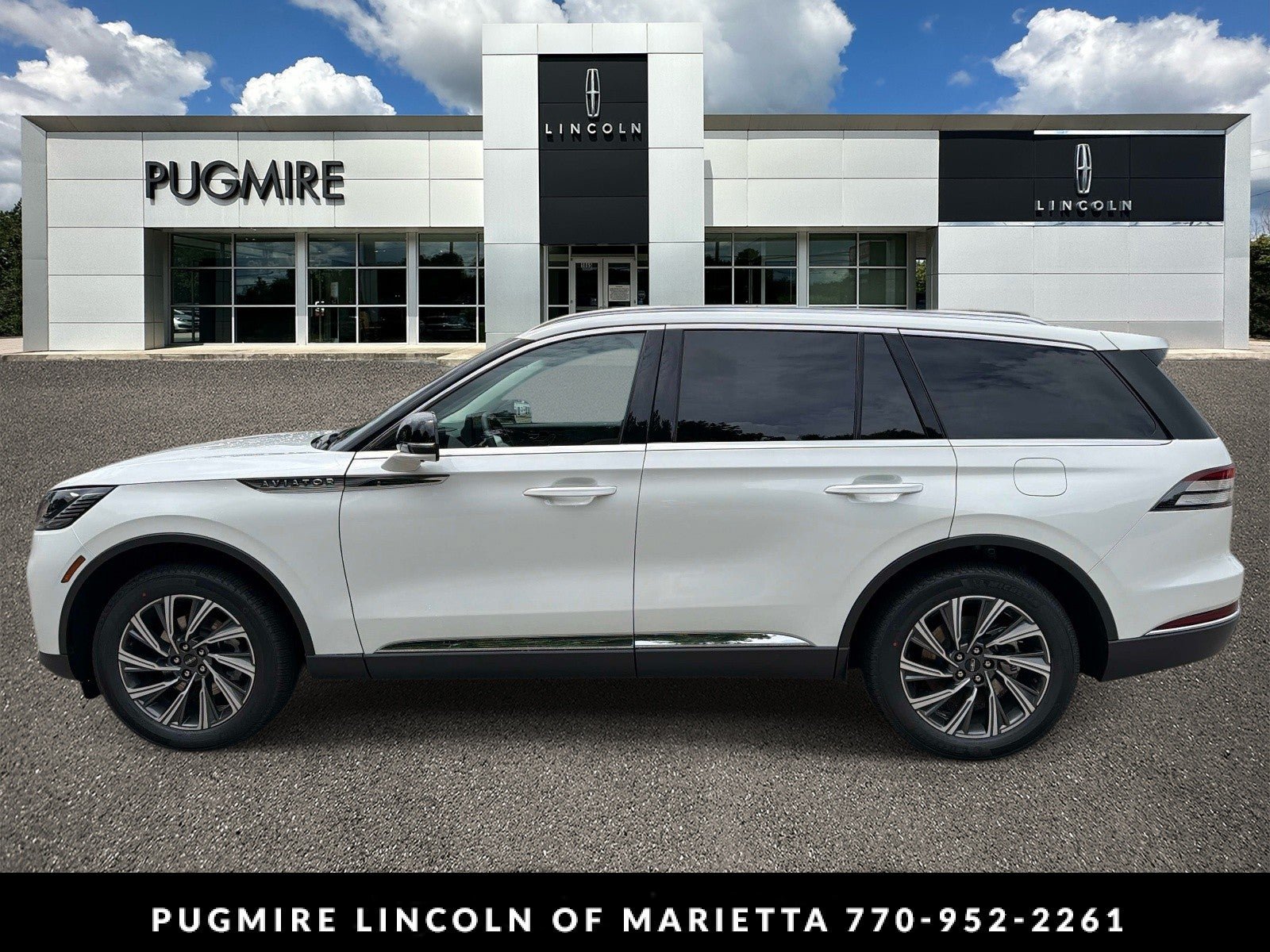 New 2026 Lincoln Aviator AWD image 4