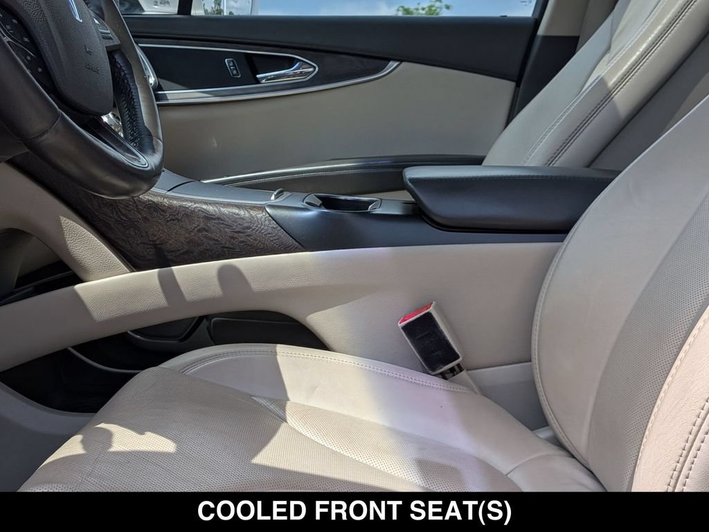 Used 2016 Lincoln MKX Reserve w/ Climate Package AWD/4WD image 18