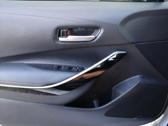 Used 2025 Toyota Corolla XSE FWD image 11