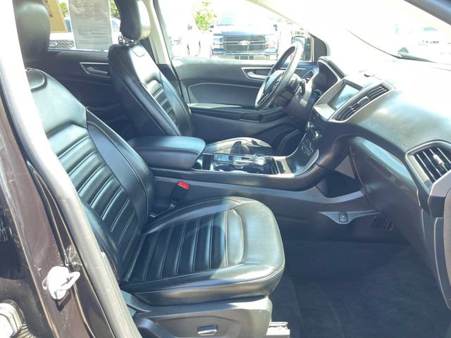 Used 2019 Ford Edge SEL w/ Equipment Group 201A AWD/4WD image 37