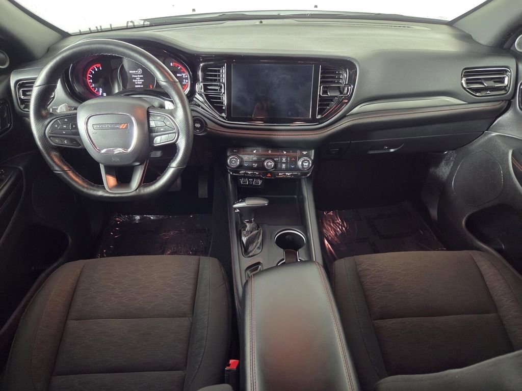 Certified 2025 Dodge Durango GT image 28