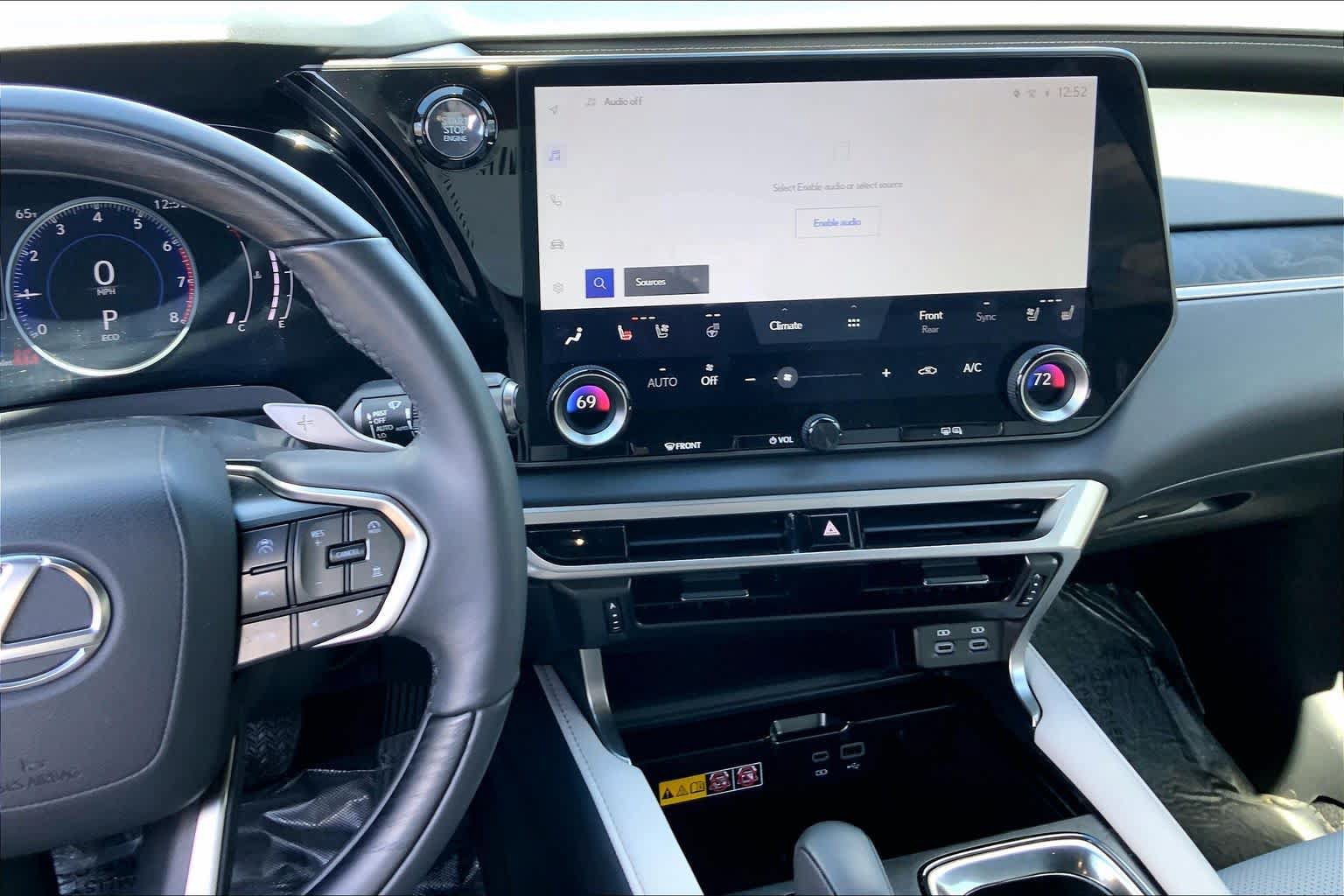 Certified 2024 Lexus RX 350 Premium w/ Cold Area Package AWD/4WD image 6