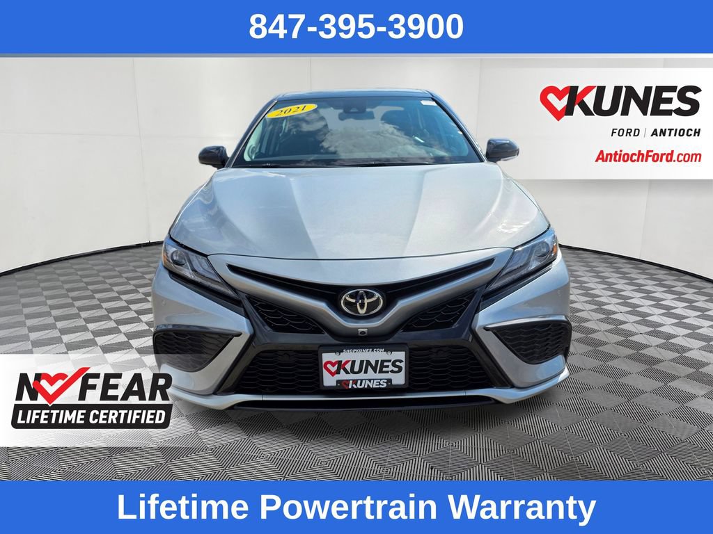 Used 2021 Toyota Camry XSE w/ Navigation Package FWD image 2