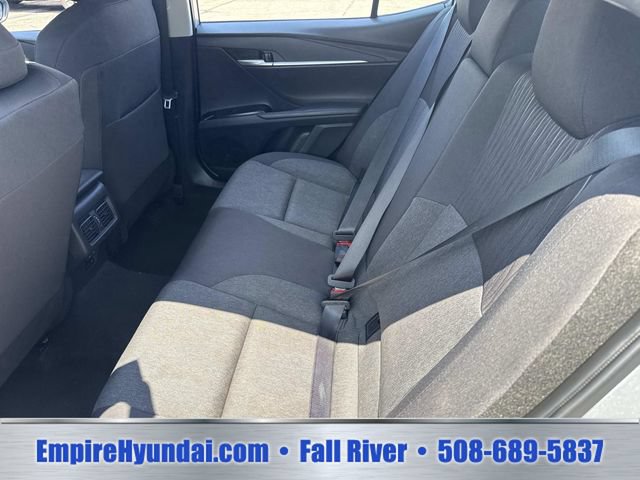 Used 2025 Toyota Camry LE FWD image 15