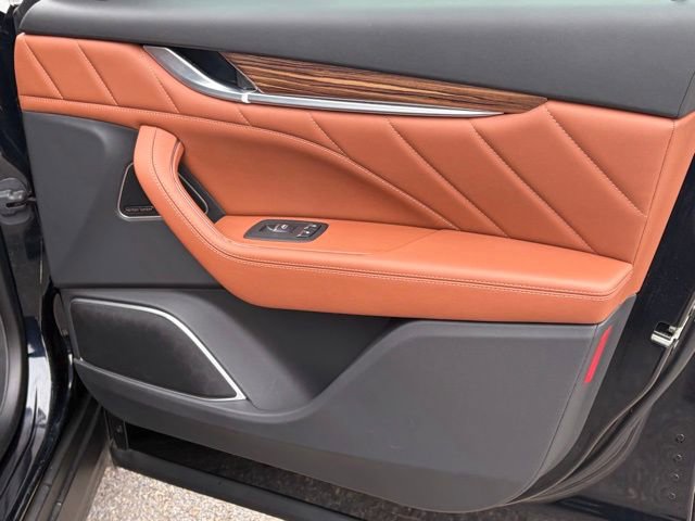 Used 2022 Maserati Levante GT image 36