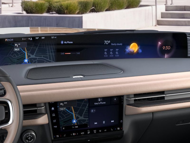 New 2026 Lincoln Navigator Black Label AWD/4WD image 14