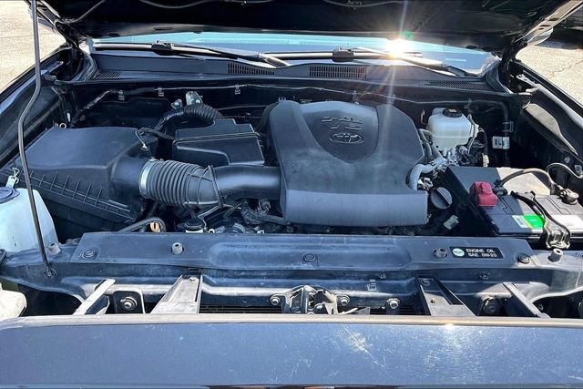 Used 2019 Toyota Tacoma TRD Pro AWD/4WD image 30