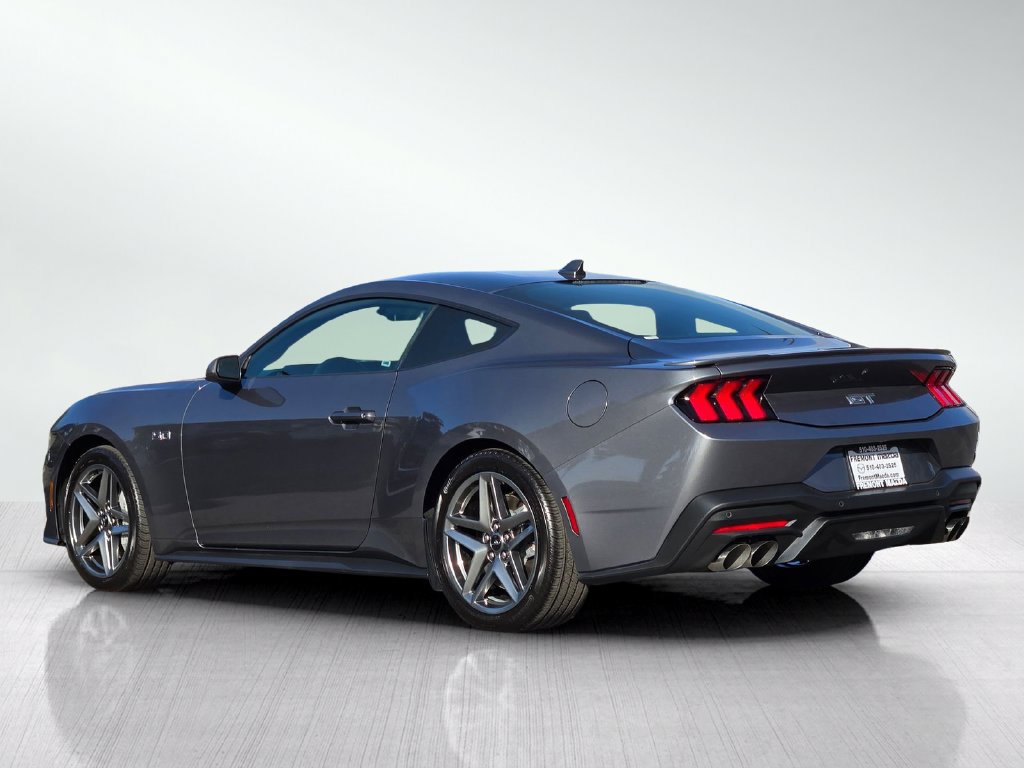 Used 2025 Ford Mustang GT Premium RWD image 6