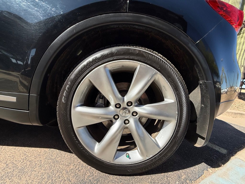 Used 2009 INFINITI FX50 AWD w/ Sport Pkg image 5