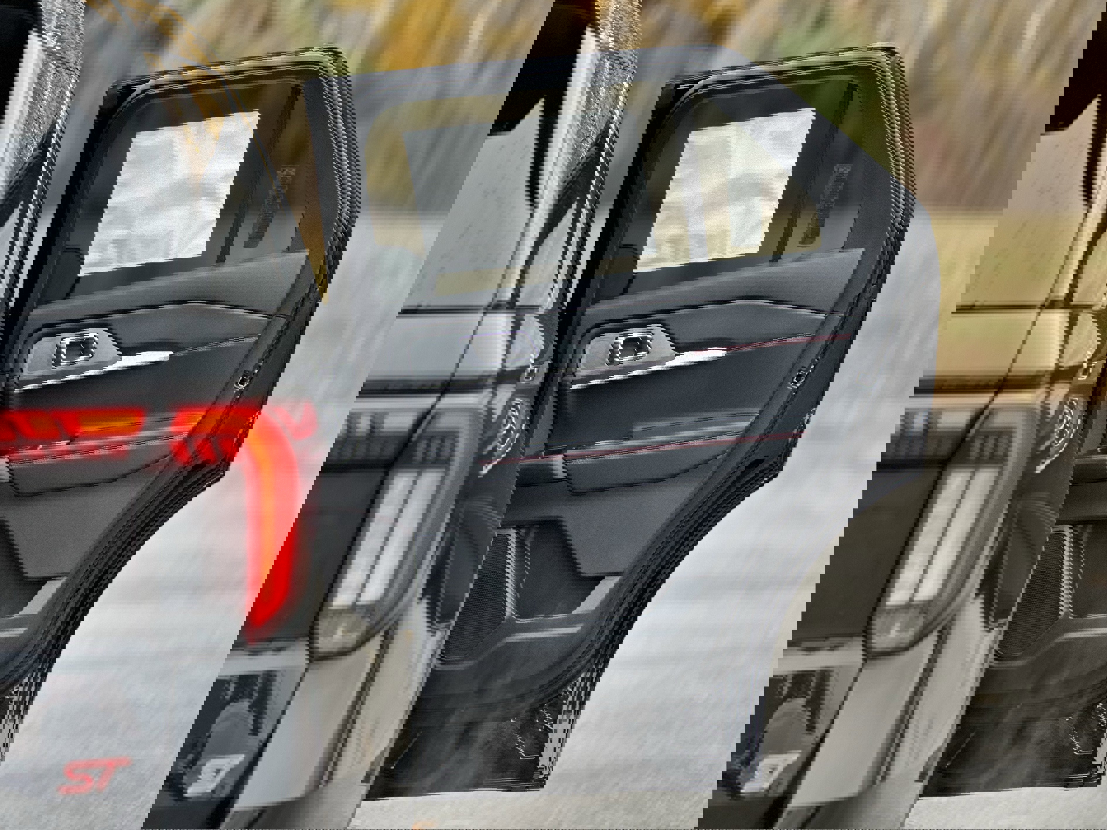 New 2026 Ford Explorer ST image 29