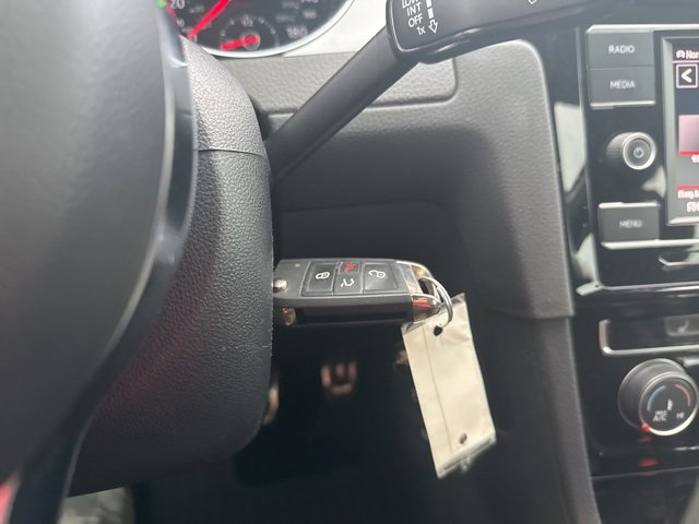 Used 2021 Volkswagen GTI S image 22