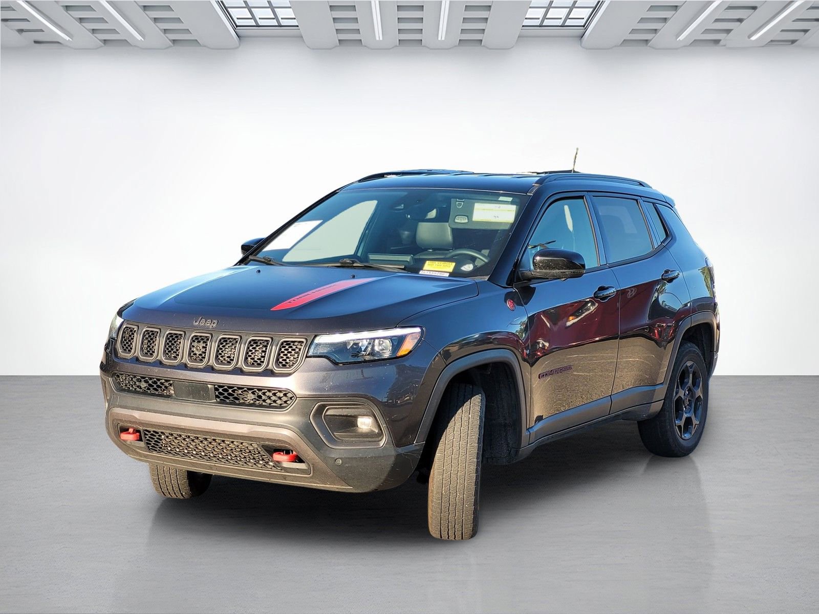 Used 2023 Jeep Compass Trailhawk w/ Trailhawk Elite Group image 15
