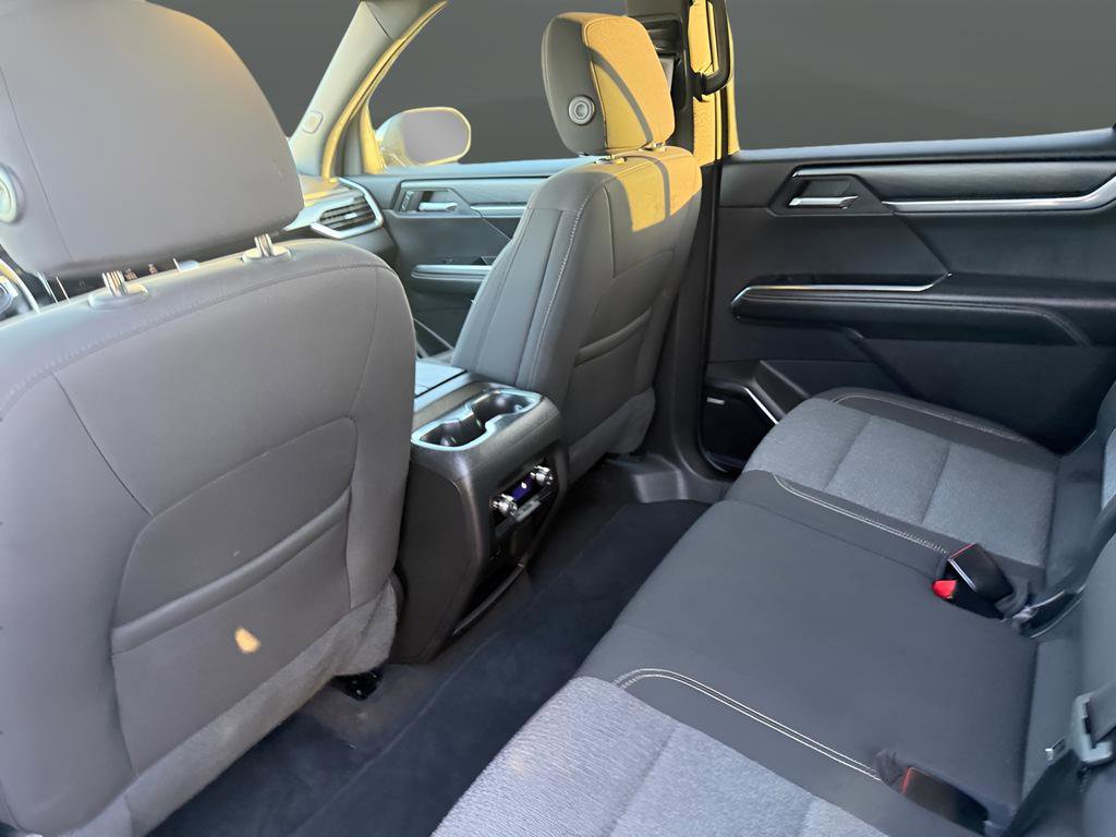 Certified 2025 GMC Acadia Elevation image 12