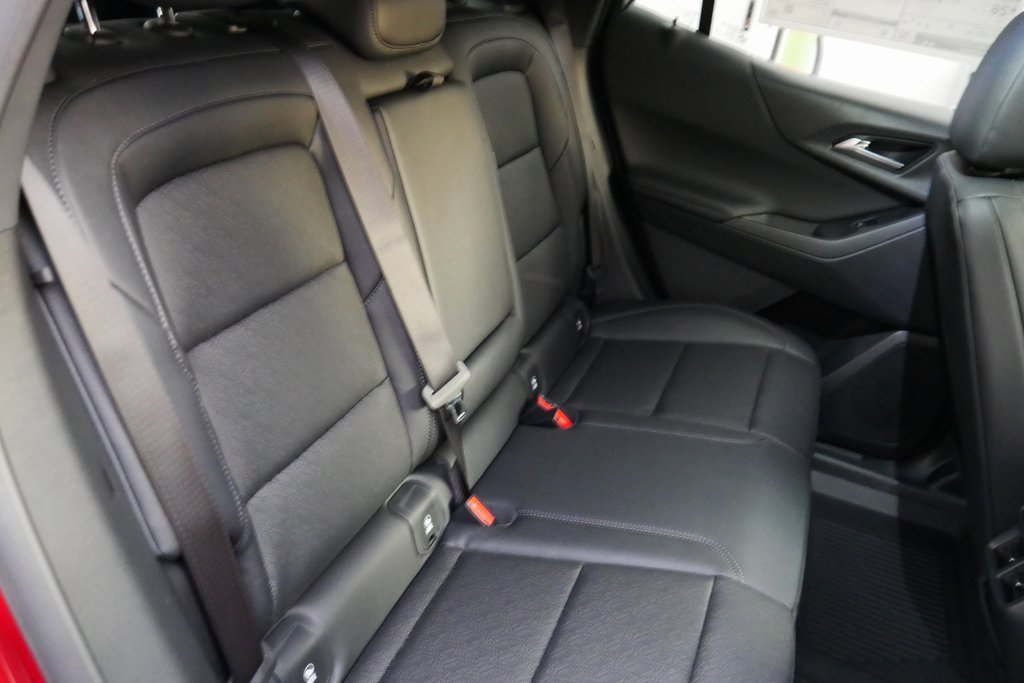 New 2026 Chevrolet Equinox LT image 24