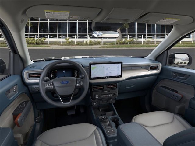 New 2025 Ford Maverick Lariat image 9
