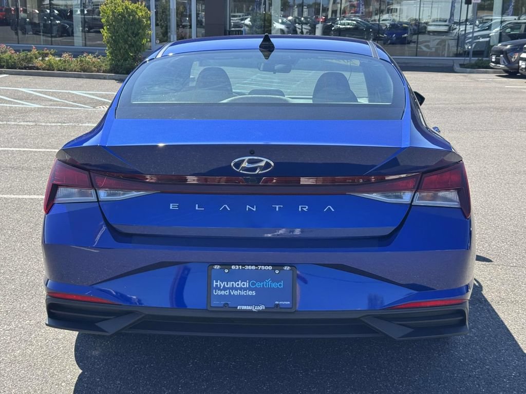 Used 2023 Hyundai Elantra SEL w/ Convenience Package FWD image 9