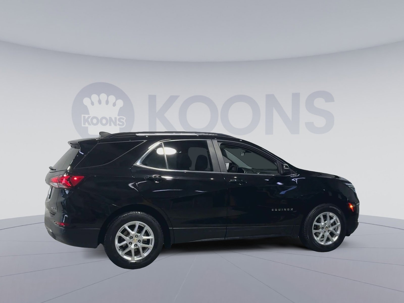 Used 2023 Chevrolet Equinox LT image 12