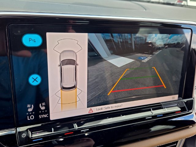 New 2026 Volkswagen Atlas Cross Sport SE FWD image 21