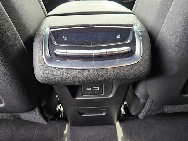 Certified 2025 Cadillac XT6 Premium Luxury FWD image 12