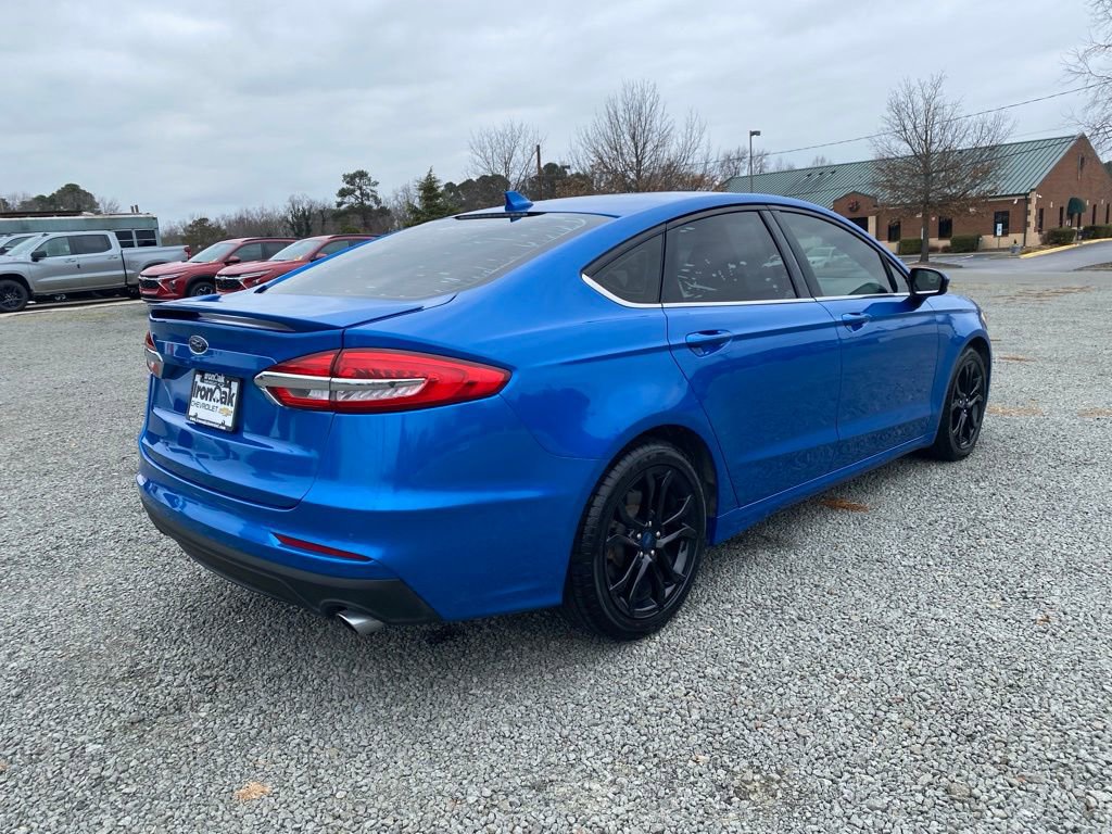 Used 2019 Ford Fusion SE w/ Equipment Group 151A image 3