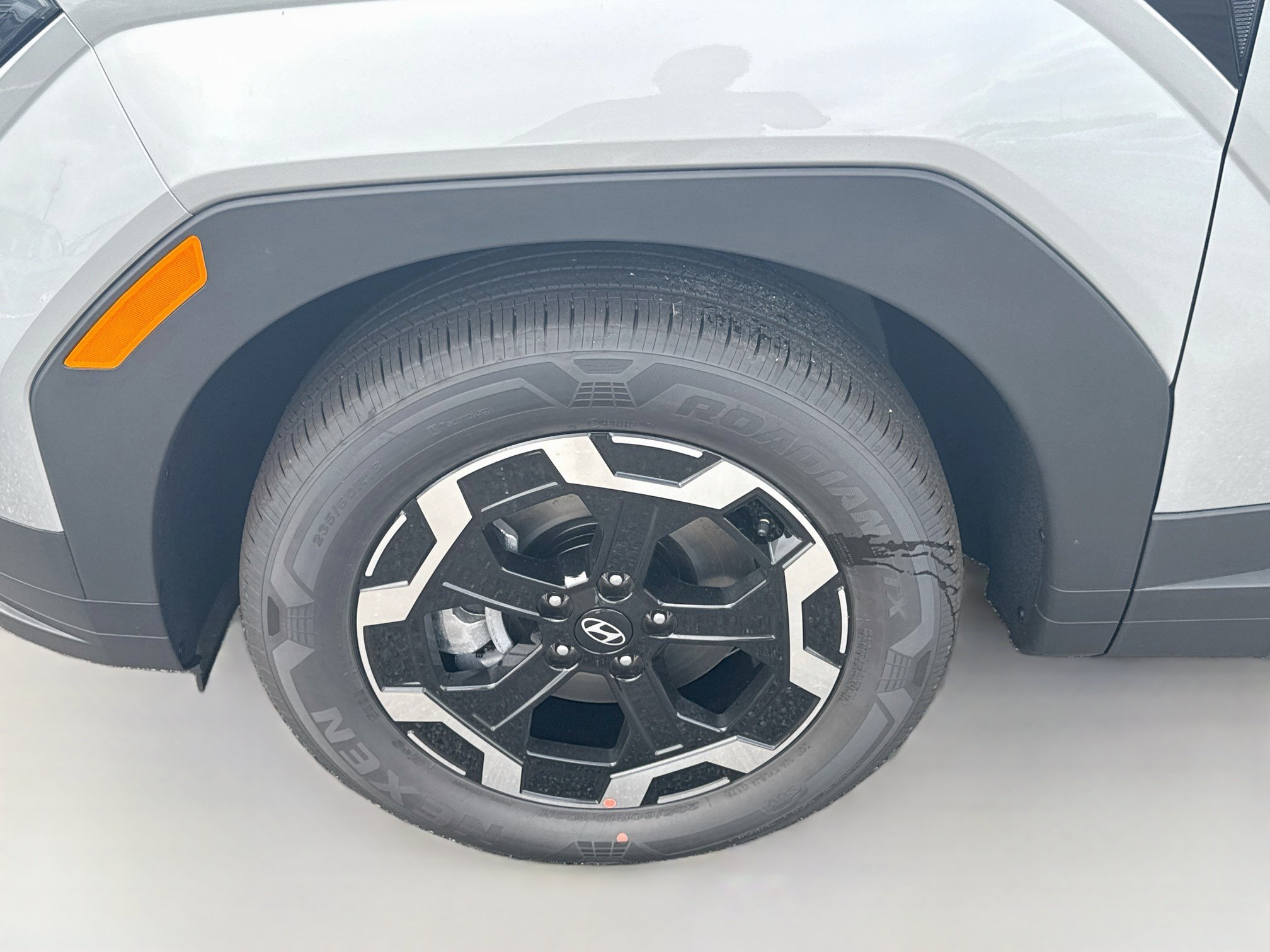 New 2027 Hyundai Santa Fe SEL FWD image 23