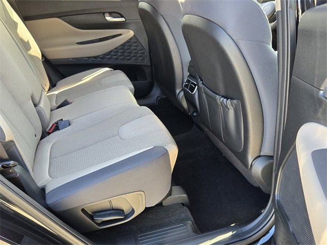Certified 2023 Hyundai Santa Fe SE image 16