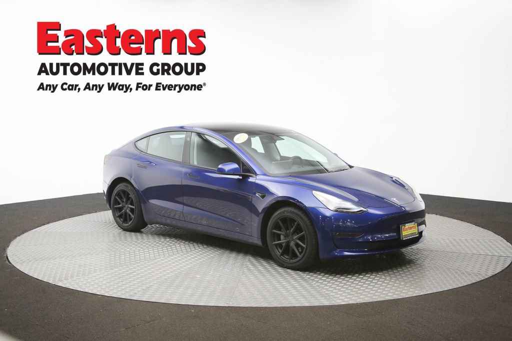 Used 2023 Tesla Model 3 Standard Range image 43