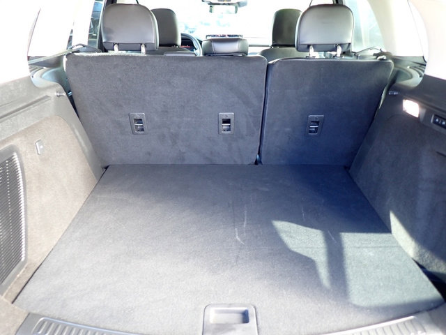 Certified 2023 Lincoln Corsair AWD w/ Equipment Group 101A image 5