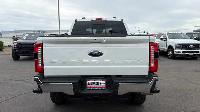 New 2026 Ford F250 Lariat w/ FX4 Off-Road Package AWD/4WD image 4
