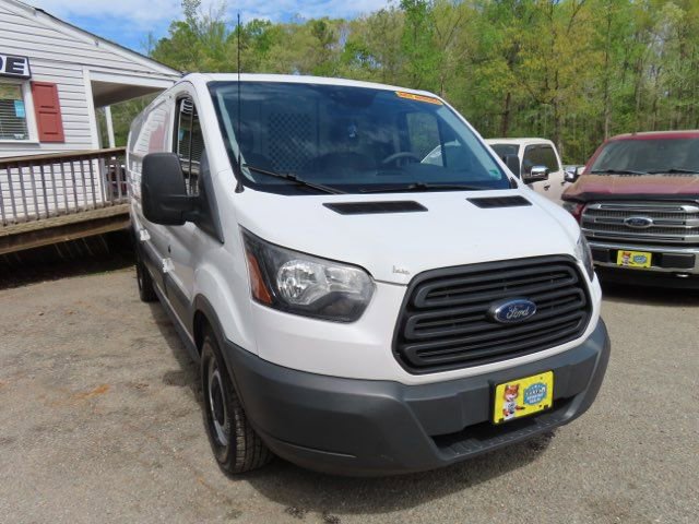 Used 2017 Ford Transit 250 148 Low Roof RWD image 4