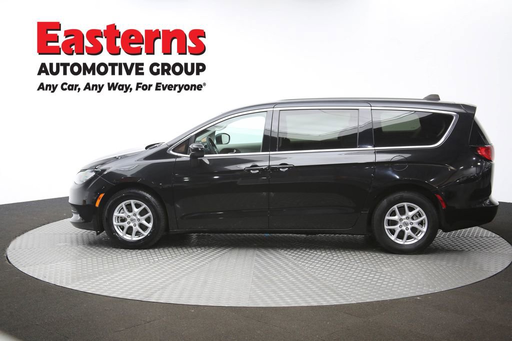 Used 2022 Chrysler Voyager LX FWD image 62