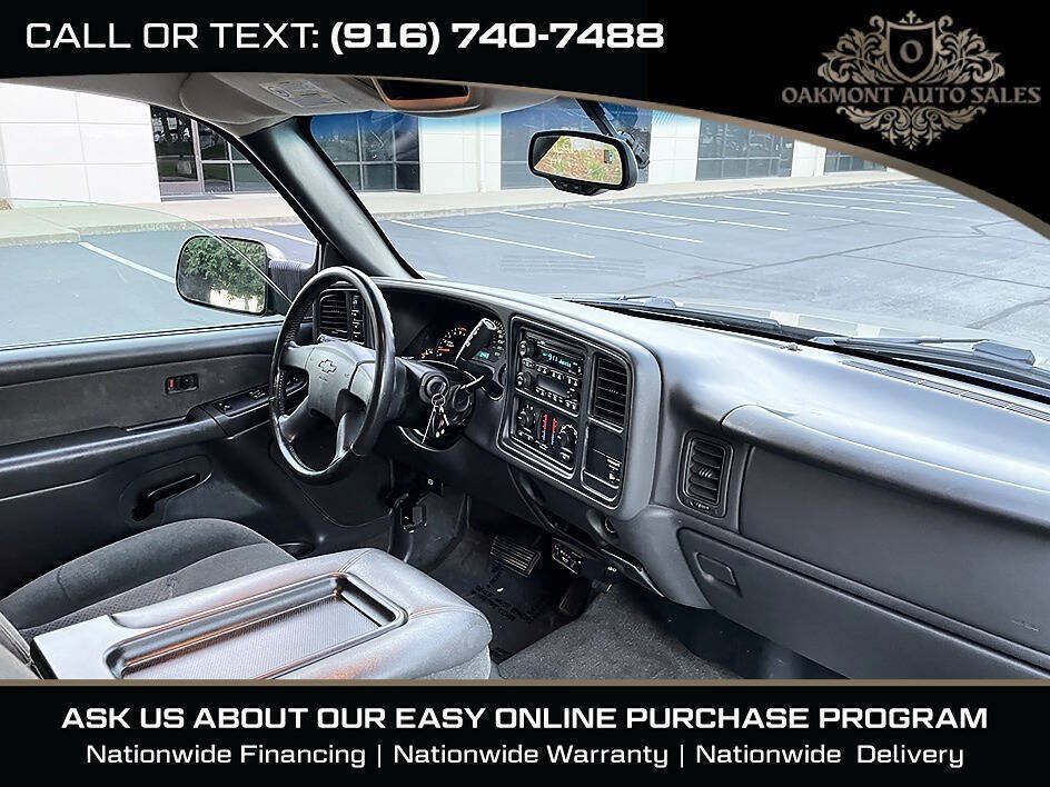 Used 2003 Chevrolet Silverado 2500 LS w/ Snow Plow Prep Package AWD/4WD image 15