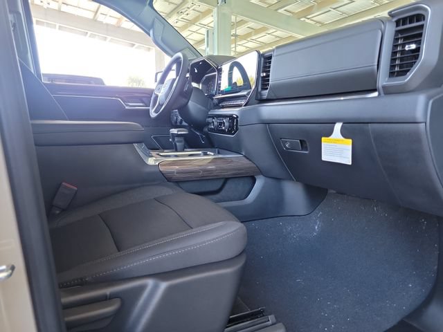 New 2026 Chevrolet Silverado 1500 RST w/ Convenience Package II AWD/4WD image 17