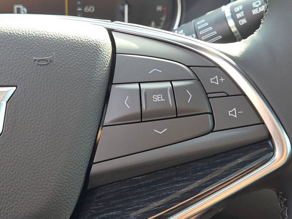 New 2025 Cadillac XT5 Premium Luxury w/ LPO, Floor Liner Package FWD image 35